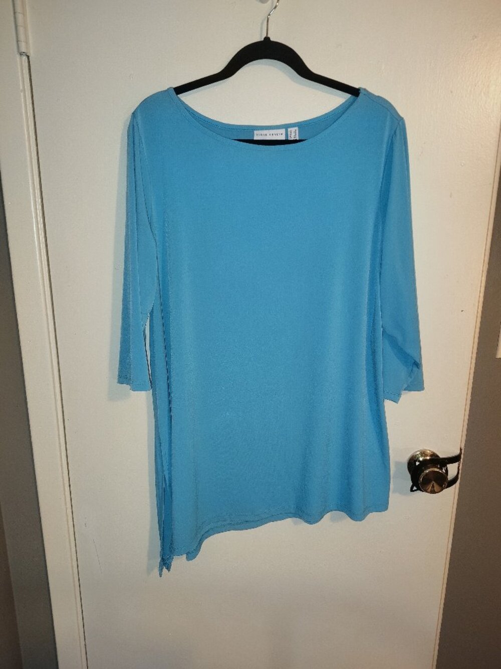 Susan Graver blue top 1x